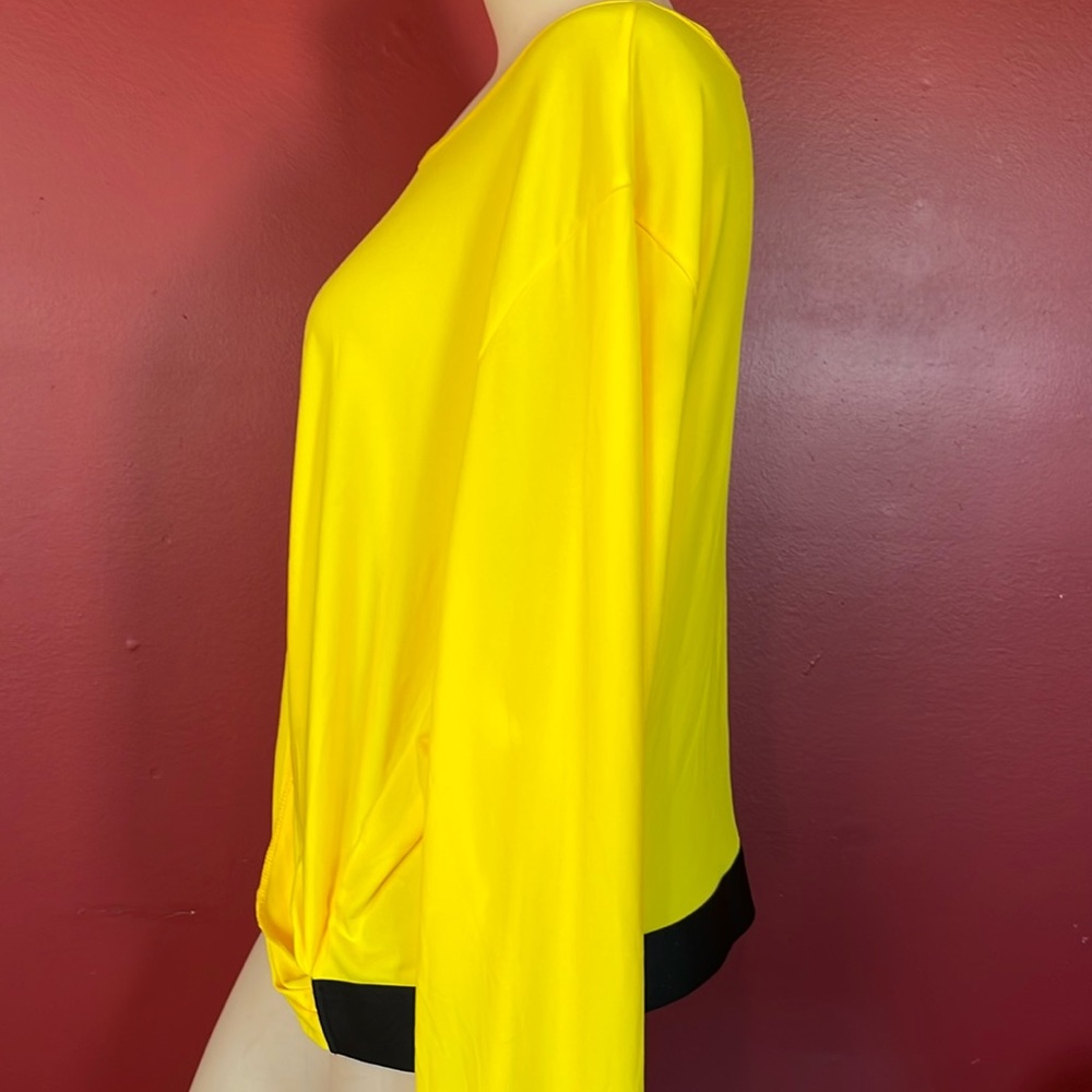 Canary yellow Fabletics front twist long sleeve top - Picture 5 of 13